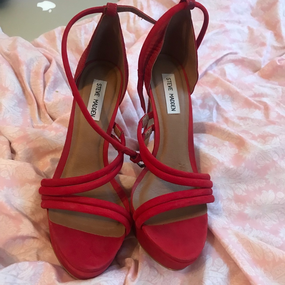RED STEVE MADDEN HEELS